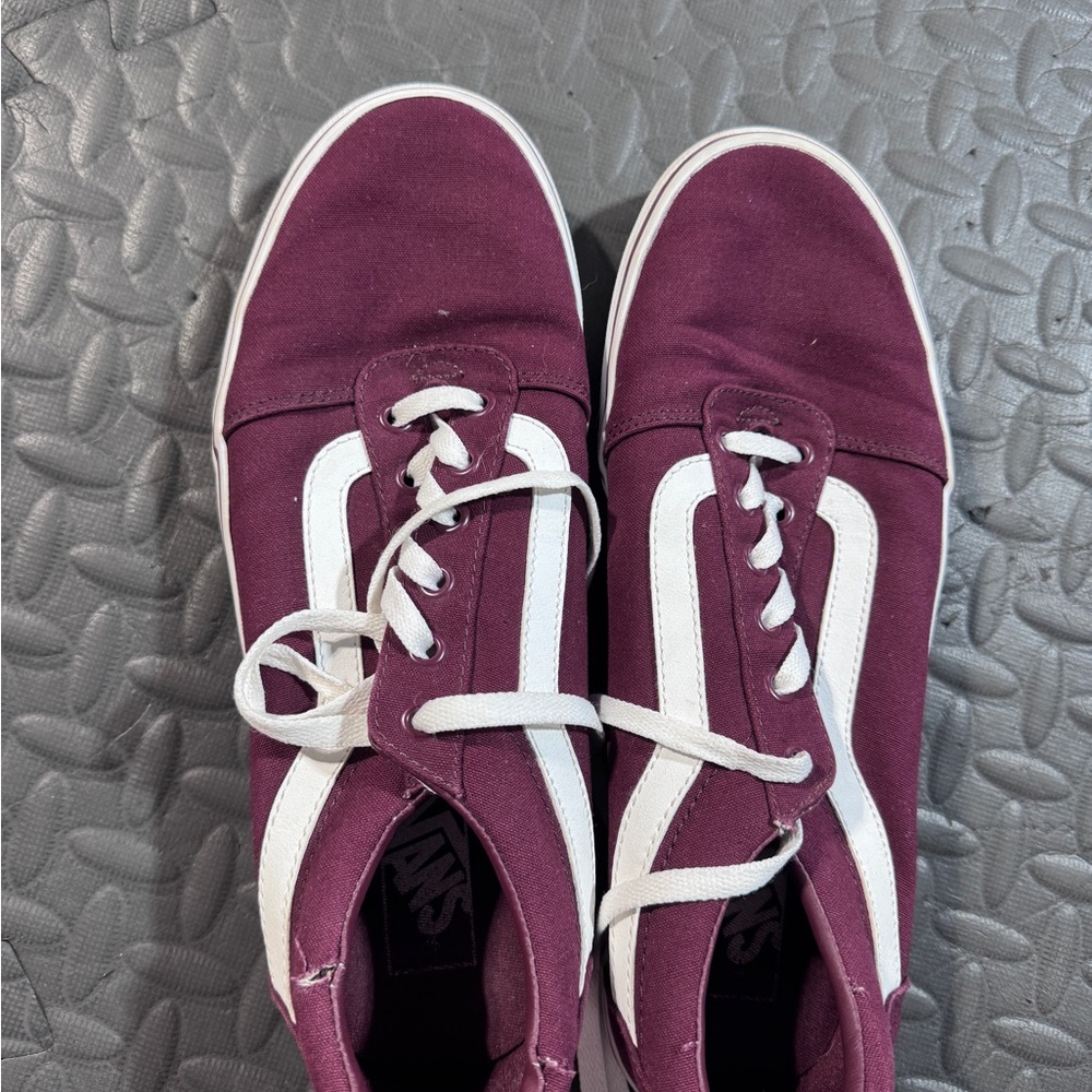 Vans Women's Maroon and White Sneakers